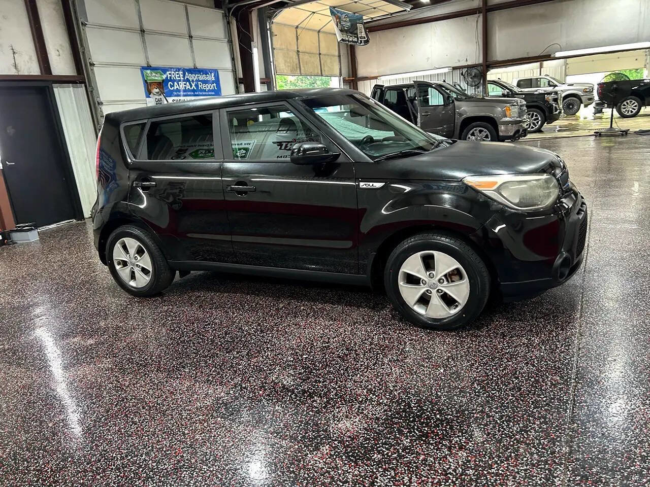 Used 2015 Kia Soul image 6