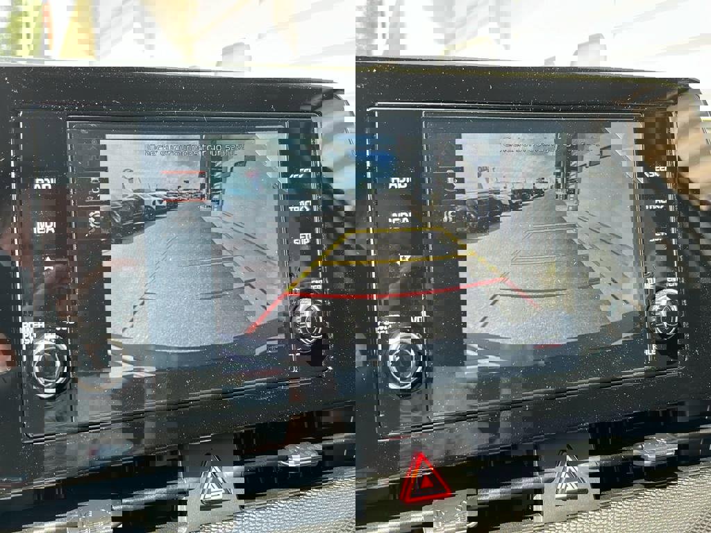 New 2025 Kia Sportage LX image 20