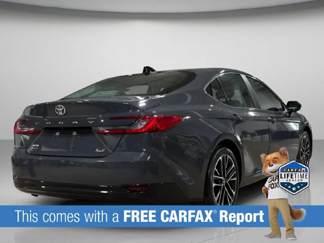 Used 2026 Toyota Camry XLE w/ Premium Plus Package AWD/4WD image 4