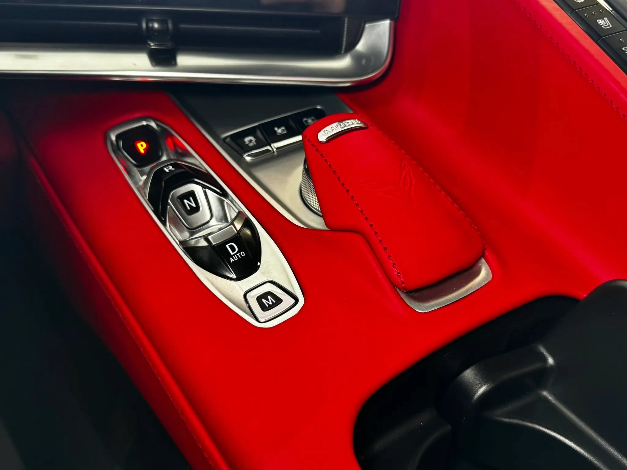 Used 2023 Chevrolet Corvette Stingray Premium Conv w/ Z51 Performance Package RWD image 41