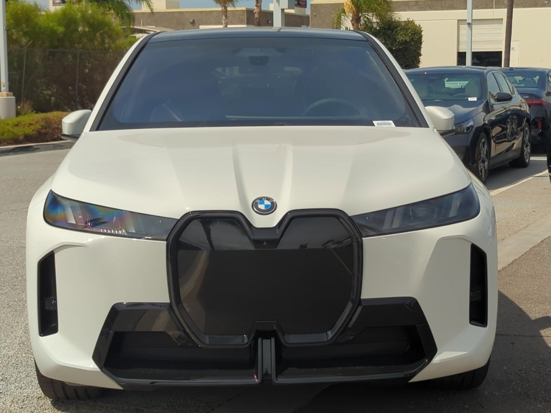 New 2026 BMW iX xDrive45 w/ M Sport Package image 2