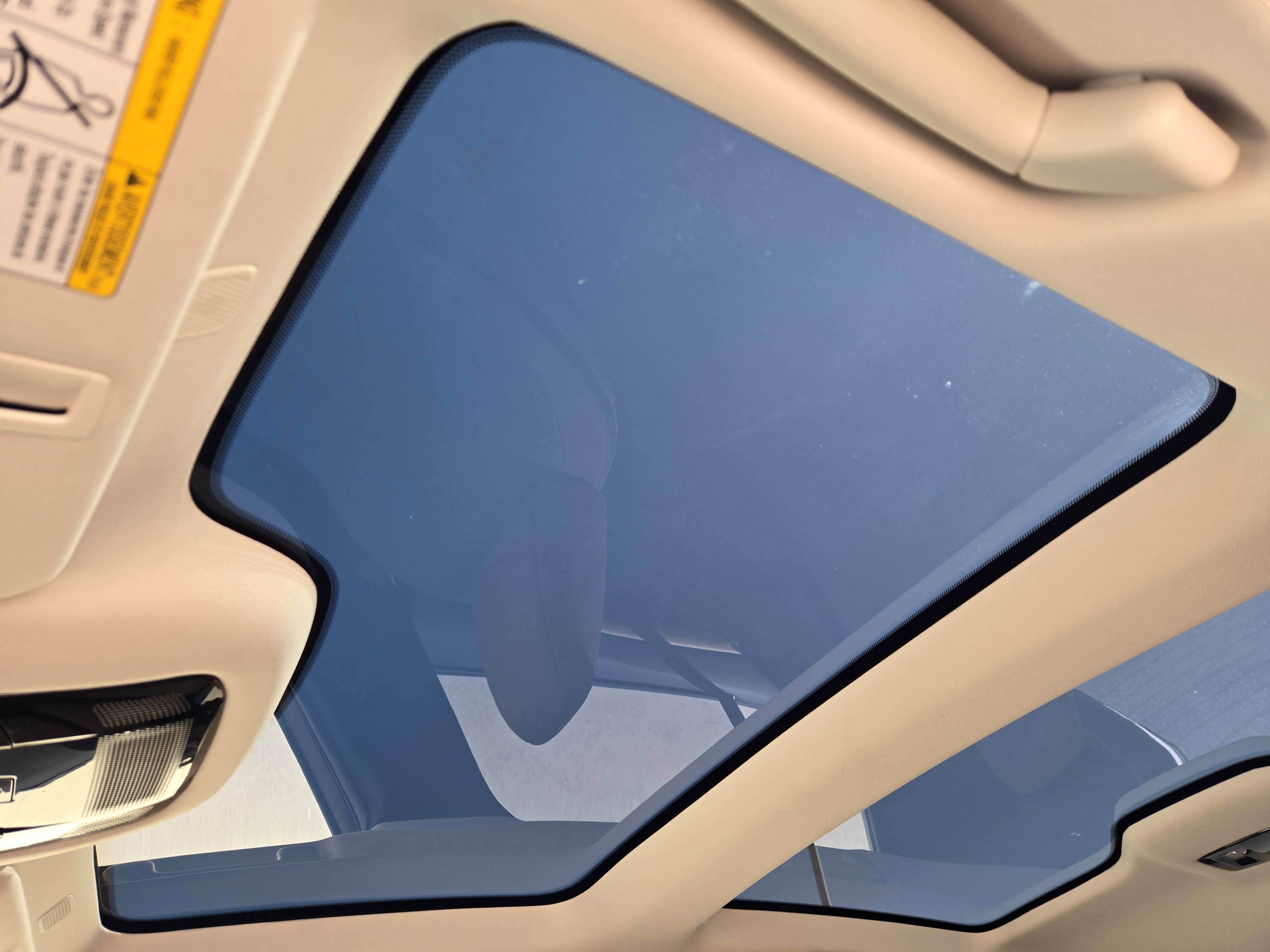 Used 2023 Lexus RZ 450e Premium w/ Accessory Package (Z1) image 34