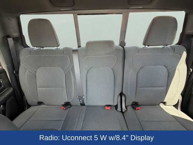 Used 2022 RAM 1500 Big Horn AWD/4WD image 18