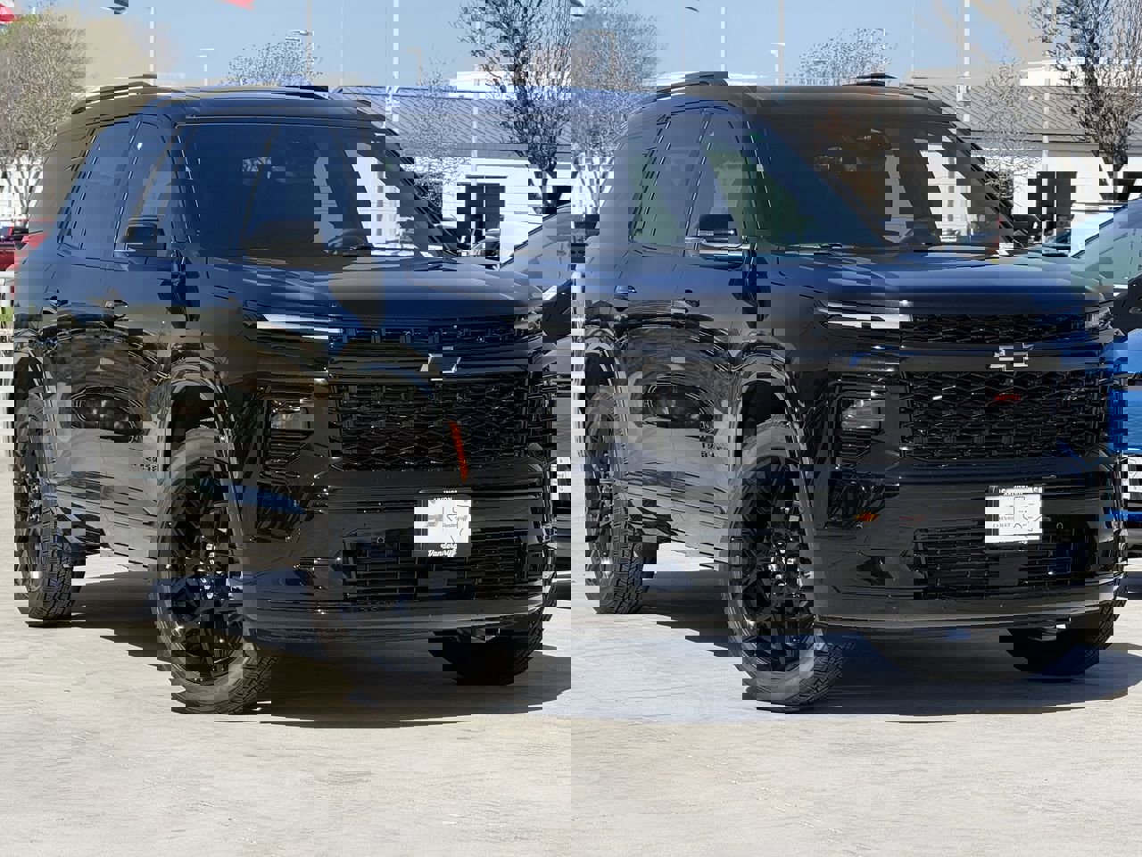 New 2026 Chevrolet Traverse RS image 2