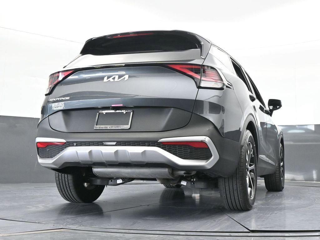Used 2024 Kia Sportage EX image 54