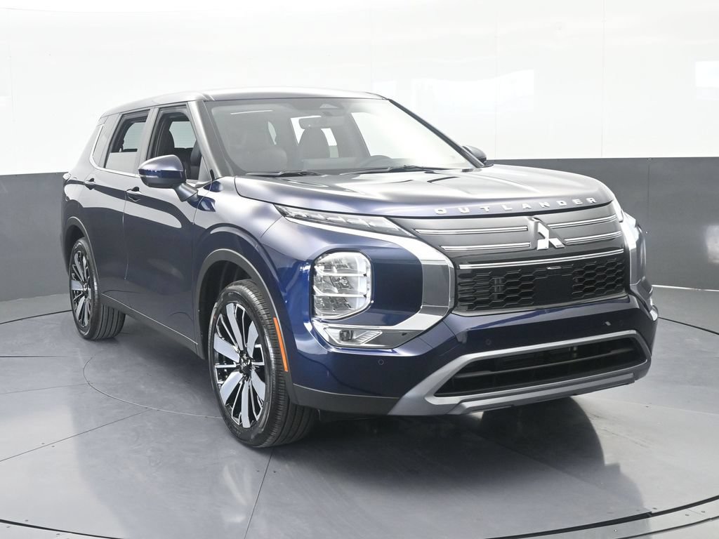 New 2026 Mitsubishi Outlander SE FWD image 9