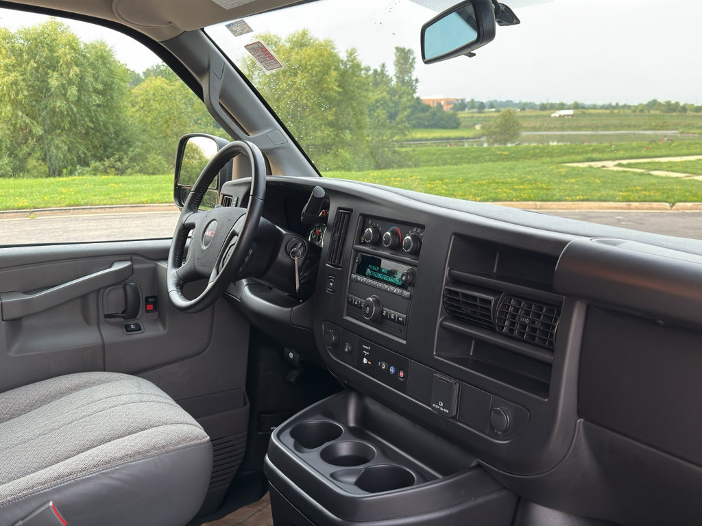 Used 2023 GMC Savana 3500 Extended w/ Driver Convenience Package RWD image 20