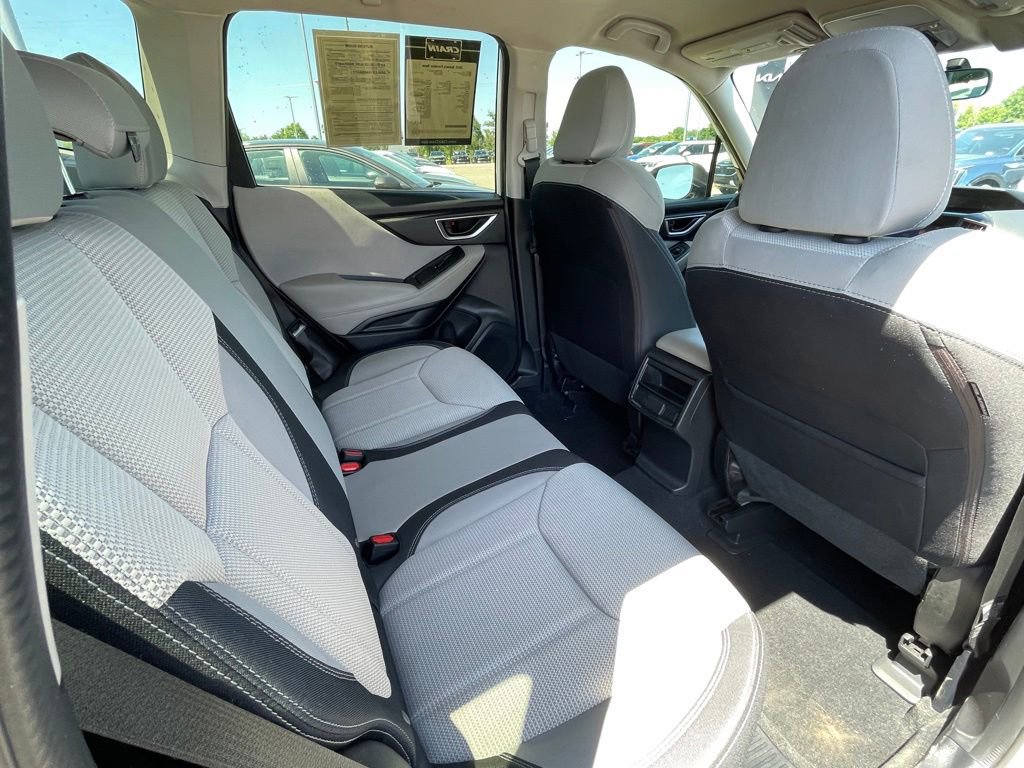 Used 2021 Subaru Forester AWD/4WD image 24