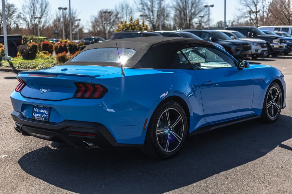 Used 2024 Ford Mustang Premium image 9