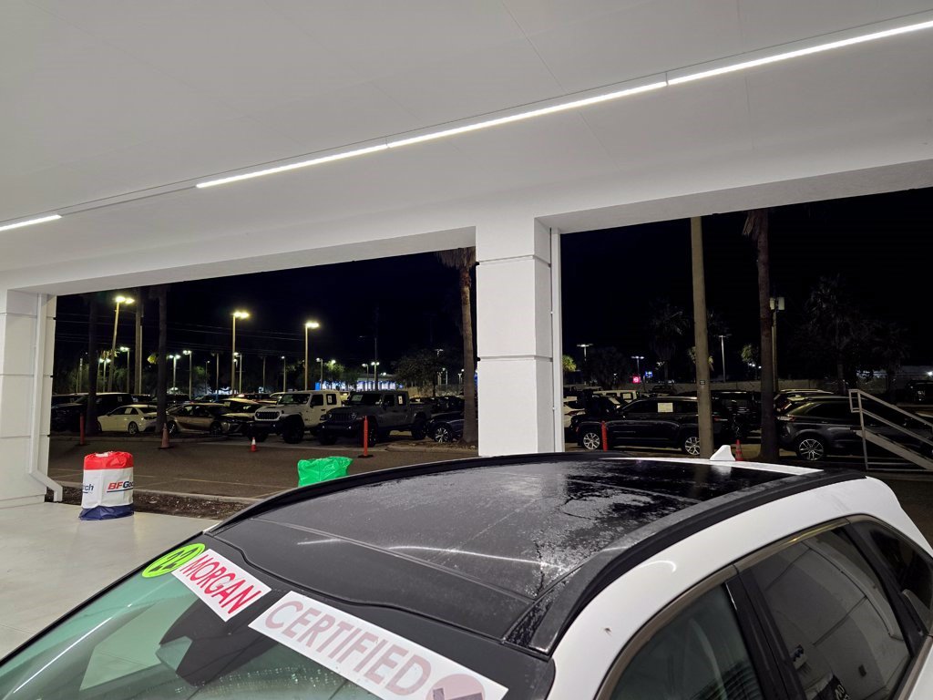 Used 2022 Kia Sorento S w/ Panoramic Sunroof Package FWD image 11