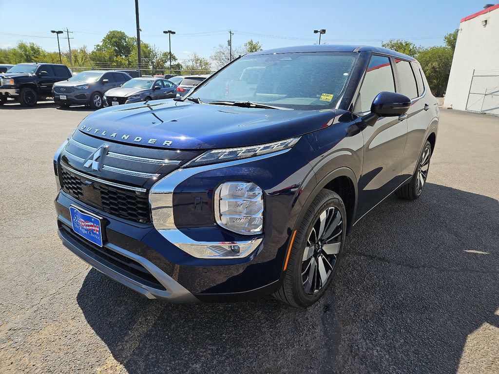 New 2026 Mitsubishi Outlander SE AWD/4WD image 4