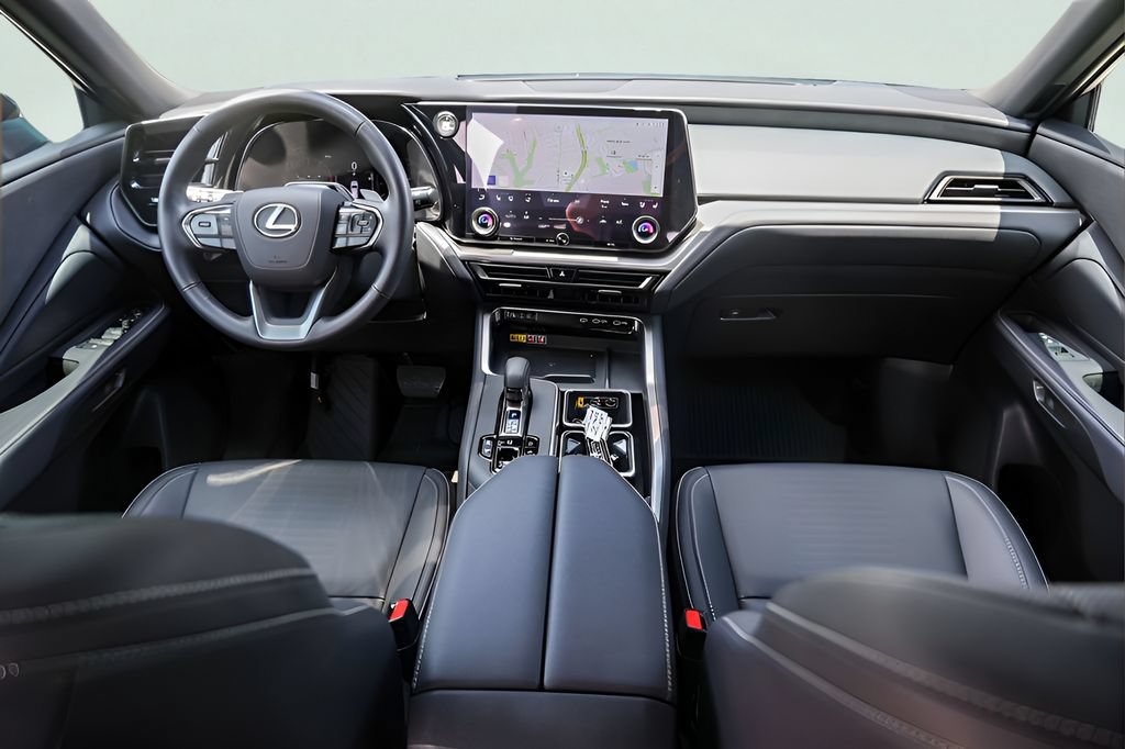 Used 2025 Lexus TX 350 AWD w/ Technology Package image 25