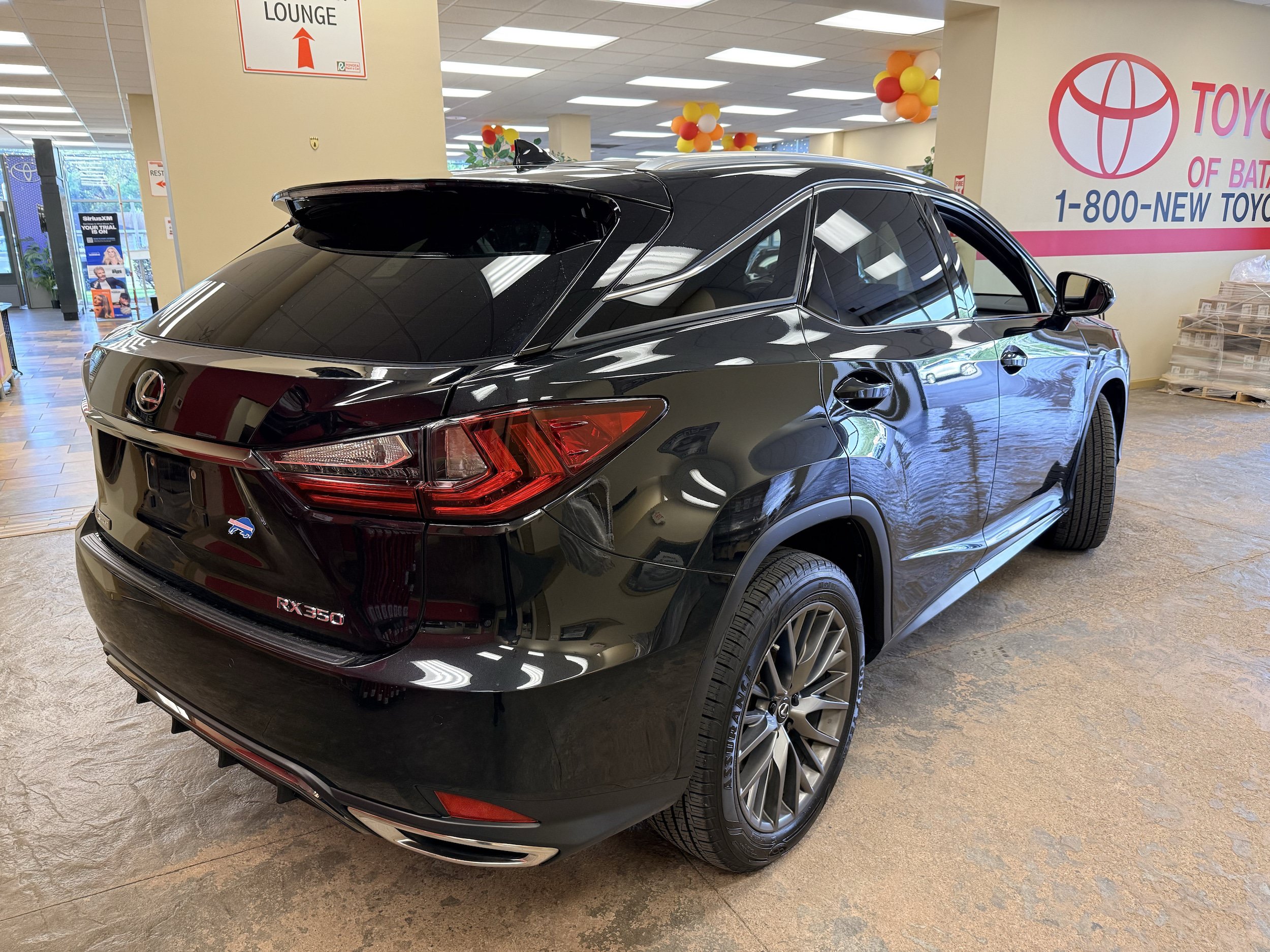 Used 2022 Lexus RX 350 F Sport w/ Accessory Package AWD/4WD image 16