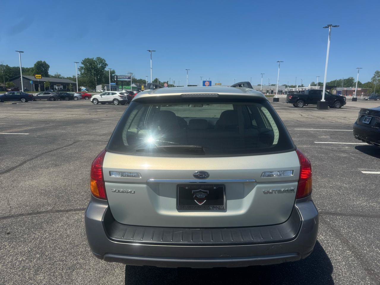 Used 2005 Subaru Outback 2.5i Limited AWD/4WD image 10