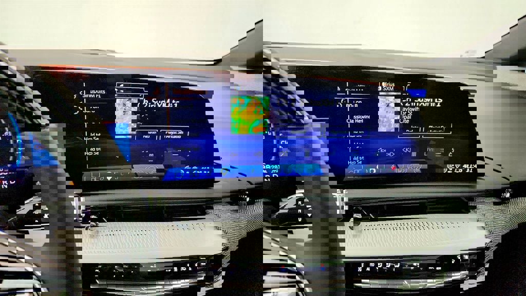 Used 2026 Cadillac Optiq Luxury 1 AWD/4WD image 18