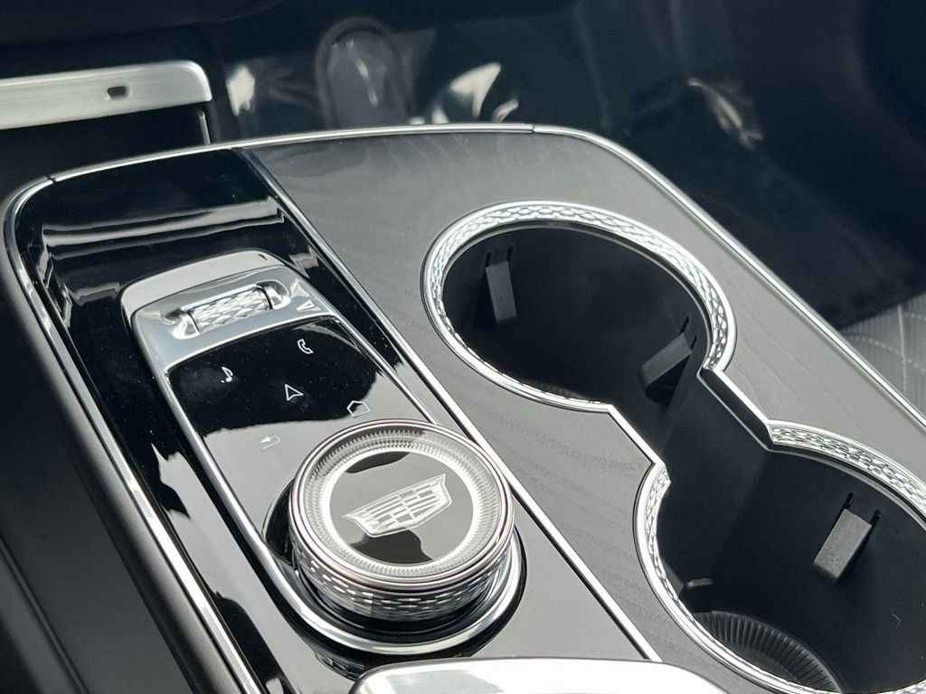 New 2026 Cadillac Lyriq V image 22