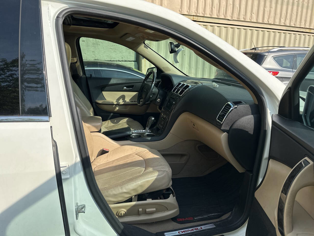 Used 2012 GMC Acadia Denali FWD image 8