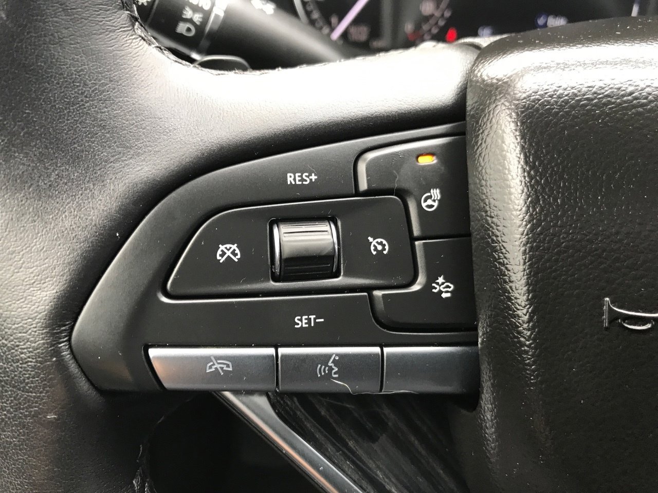 Certified 2025 Cadillac XT6 Premium Luxury image 37