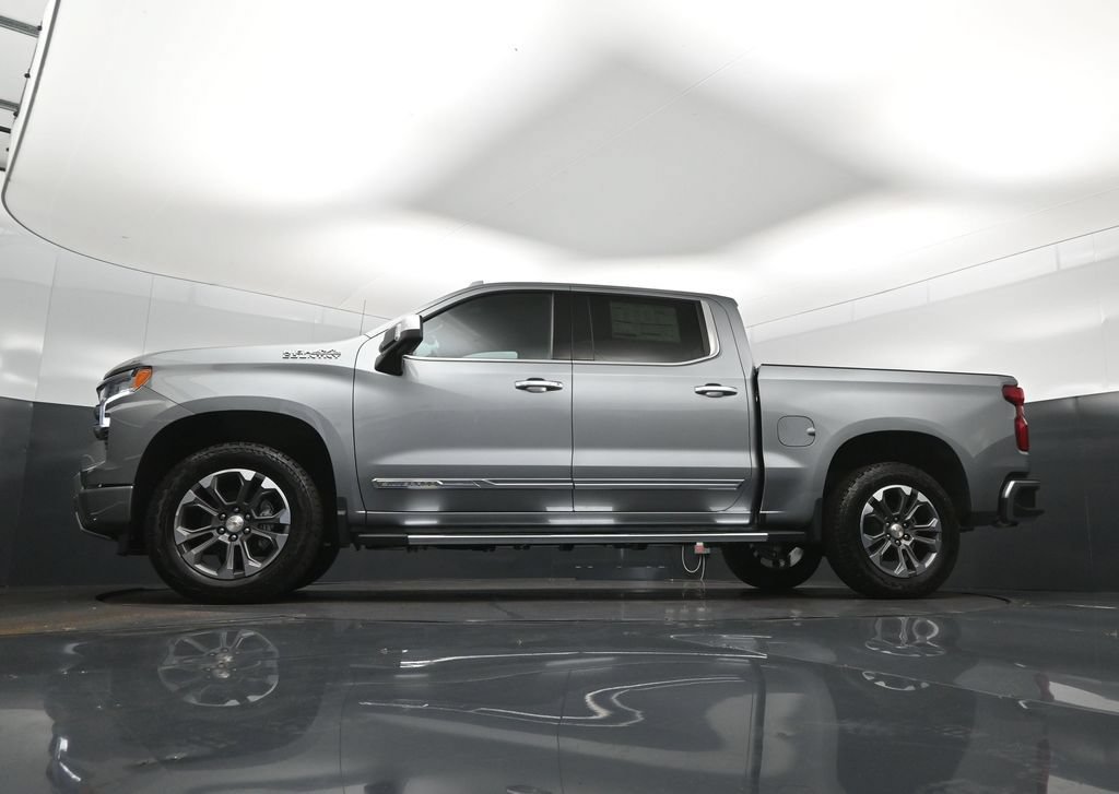 New 2026 Chevrolet Silverado 1500 High Country w/ Technology Package AWD/4WD image 34