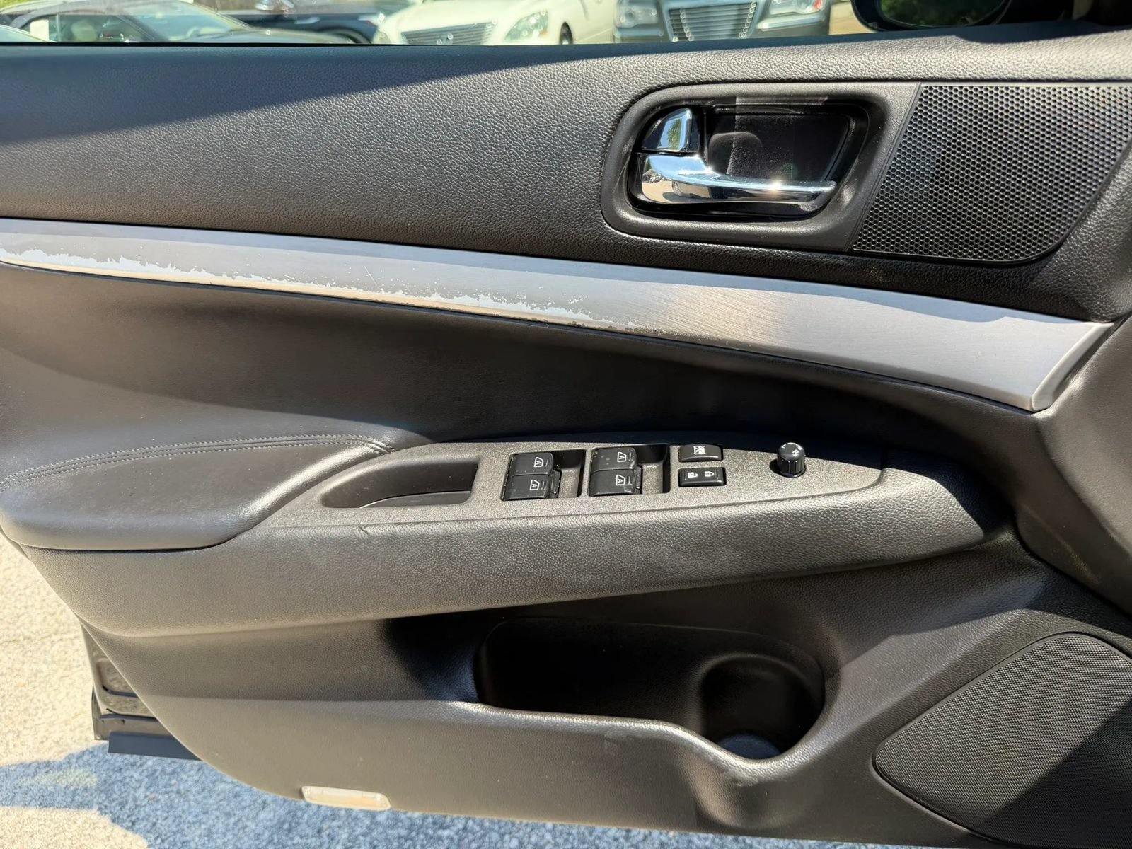 Used 2015 INFINITI Q40 AWD image 9