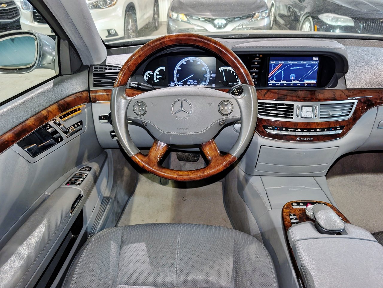 Used 2008 Mercedes-Benz S 550 4MATIC image 4