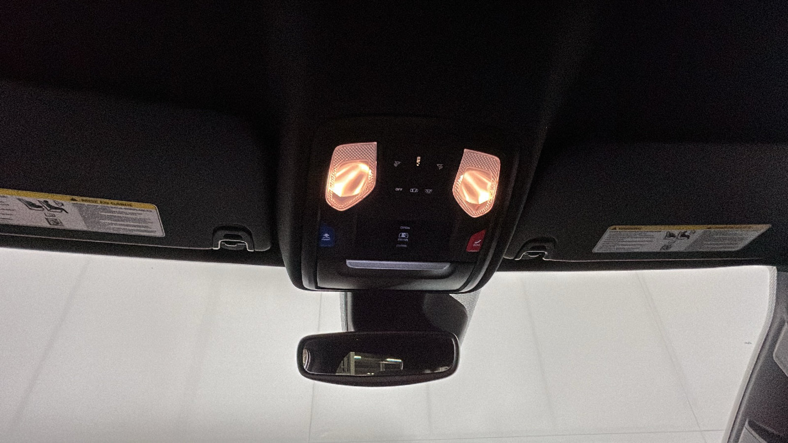 Used 2025 RAM 1500 Tradesman w/ Night Edition AWD/4WD image 31