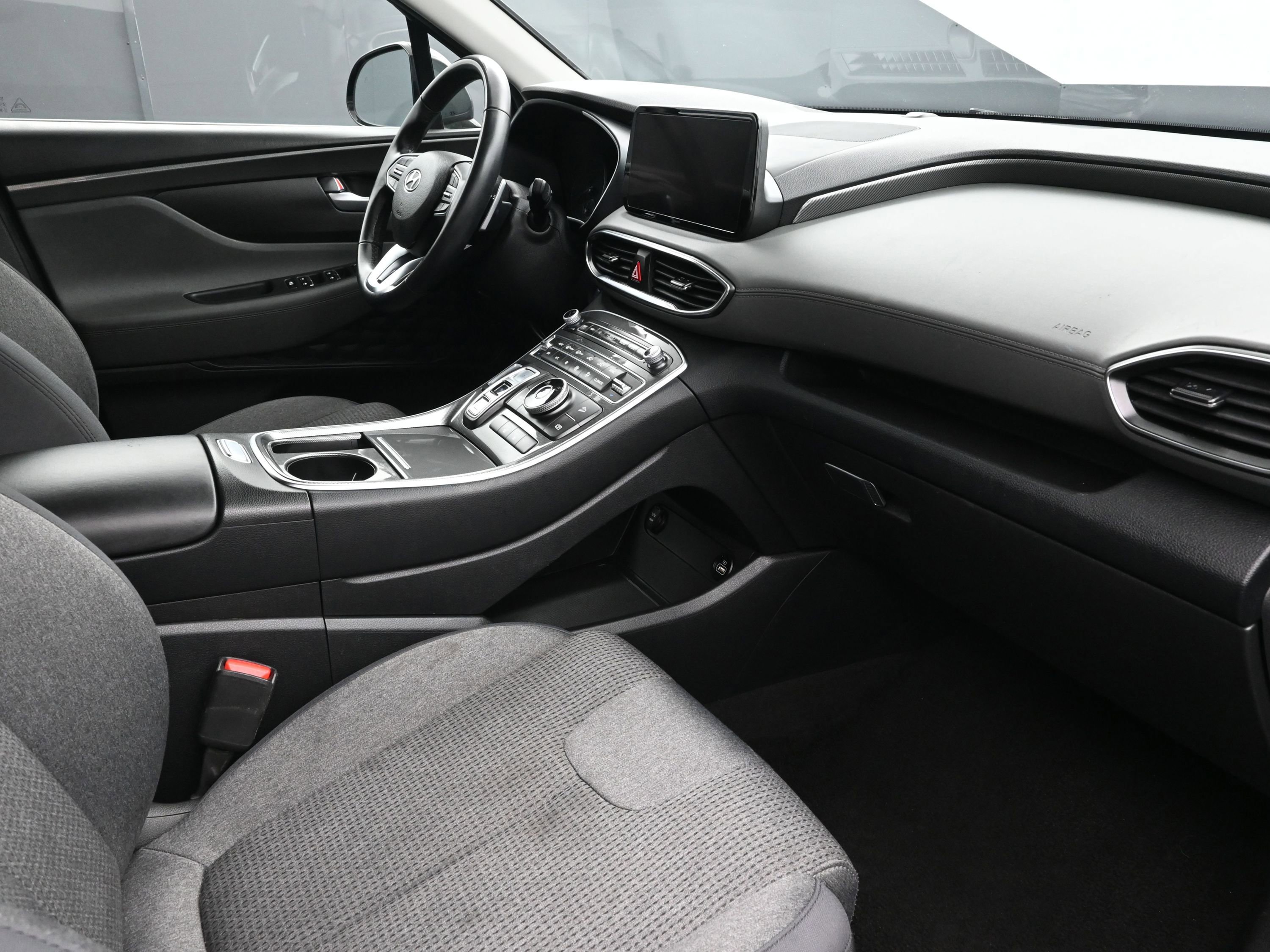 Used 2023 Hyundai Santa Fe SEL image 25