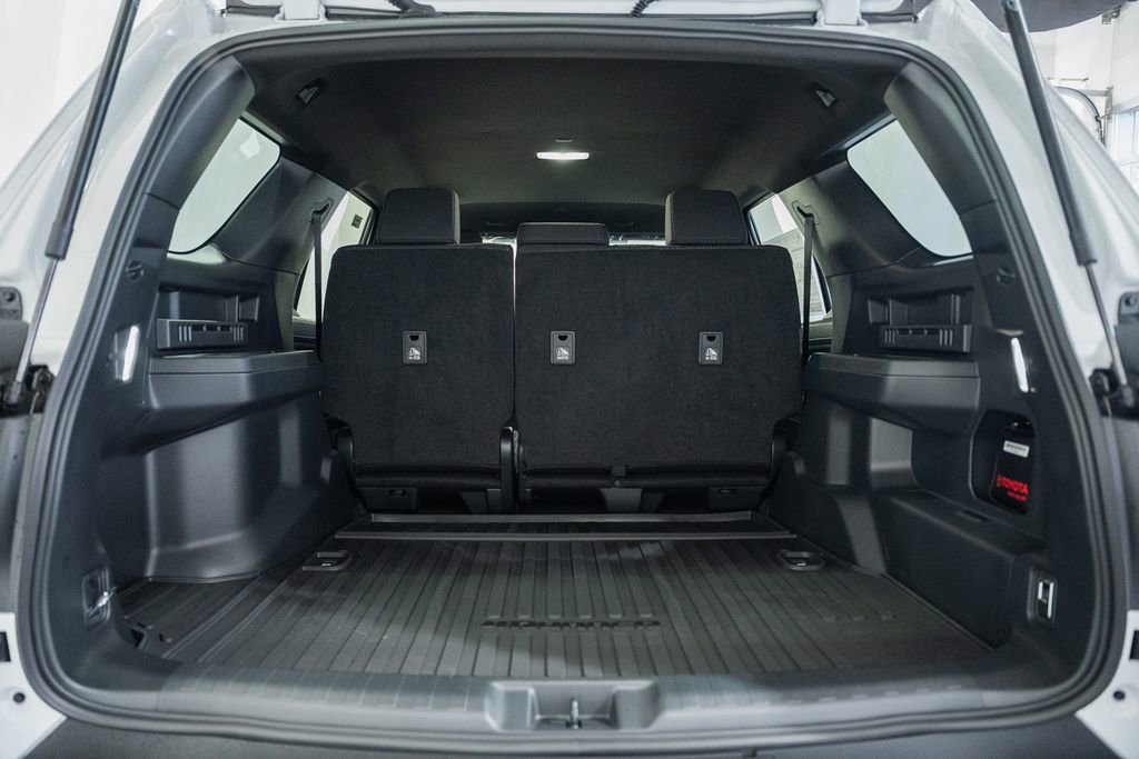 New 2026 Toyota 4Runner SR5 image 7