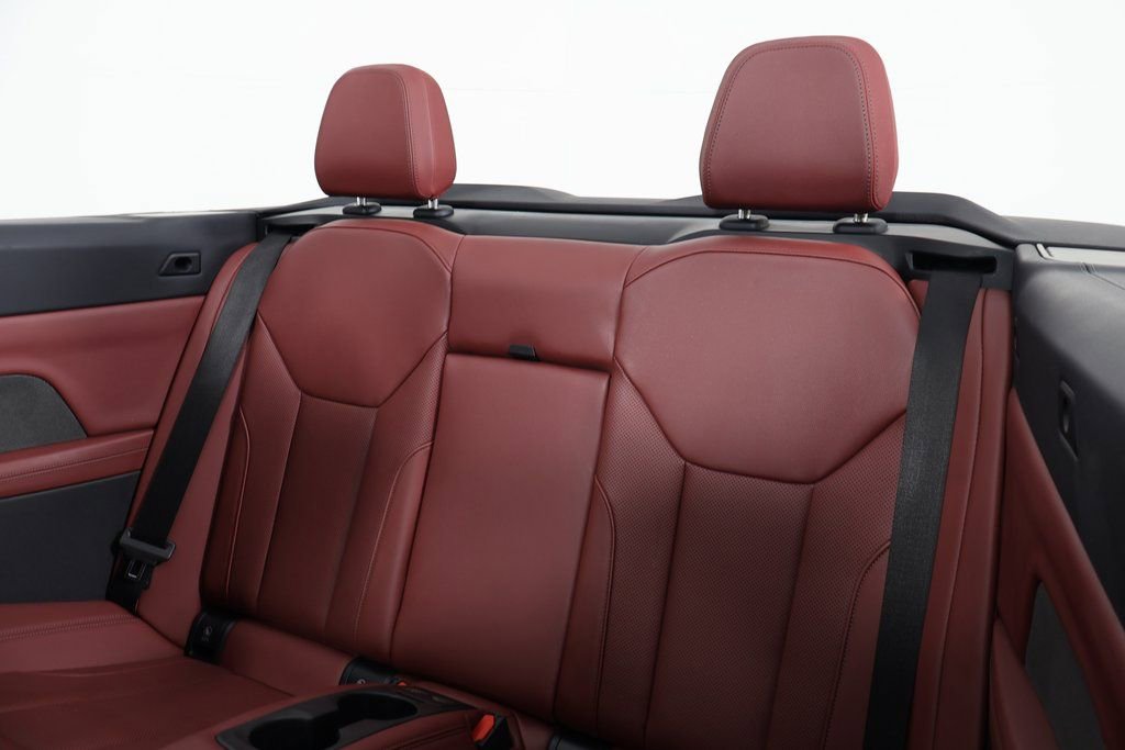 Used 2025 BMW M440i Convertible w/ Premium Package RWD image 12