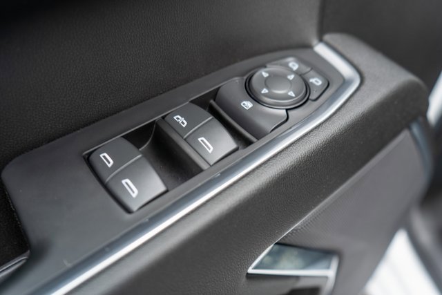 Used 2024 GMC Sierra 1500 Elevation image 18