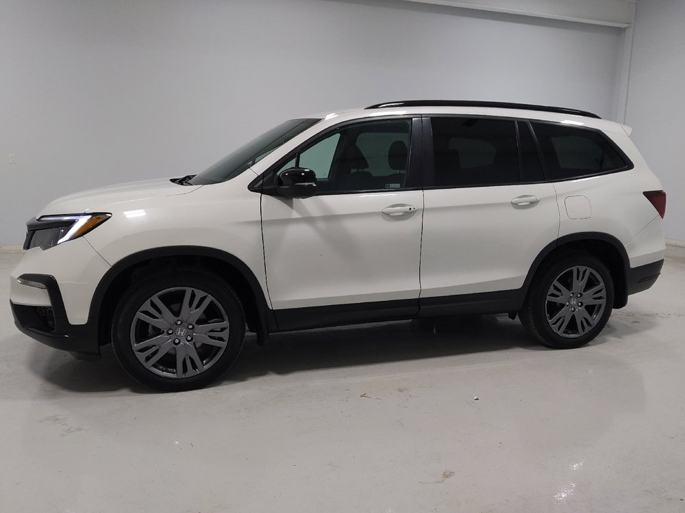 Used 2022 Honda Pilot Sport image 2