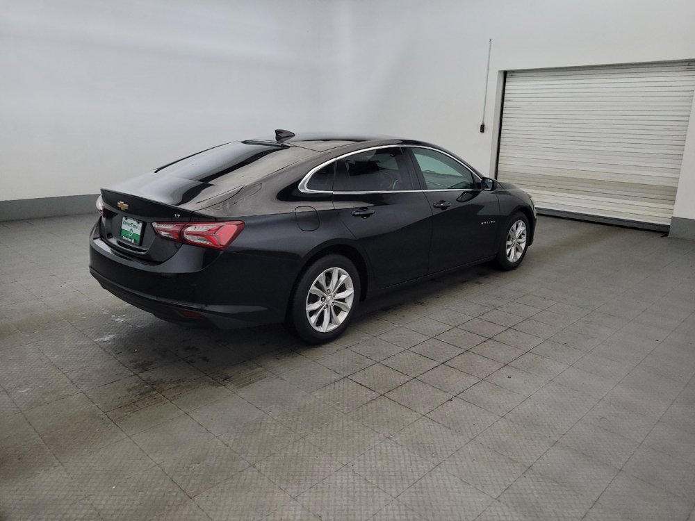 Used 2019 Chevrolet Malibu LT w/ Leather Package FWD image 10