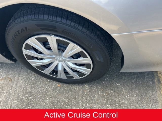 Used 2018 Toyota Camry LE FWD image 10