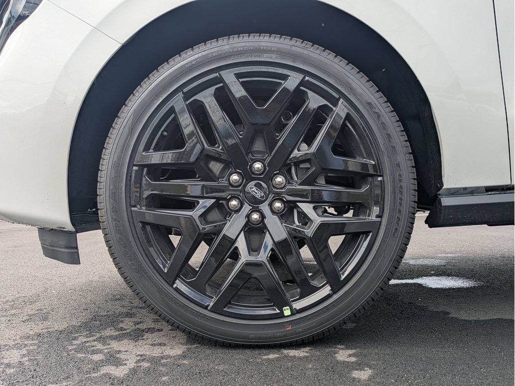 New 2027 Ford Expedition Max Platinum w/ Stealth Performance Package AWD/4WD image 30