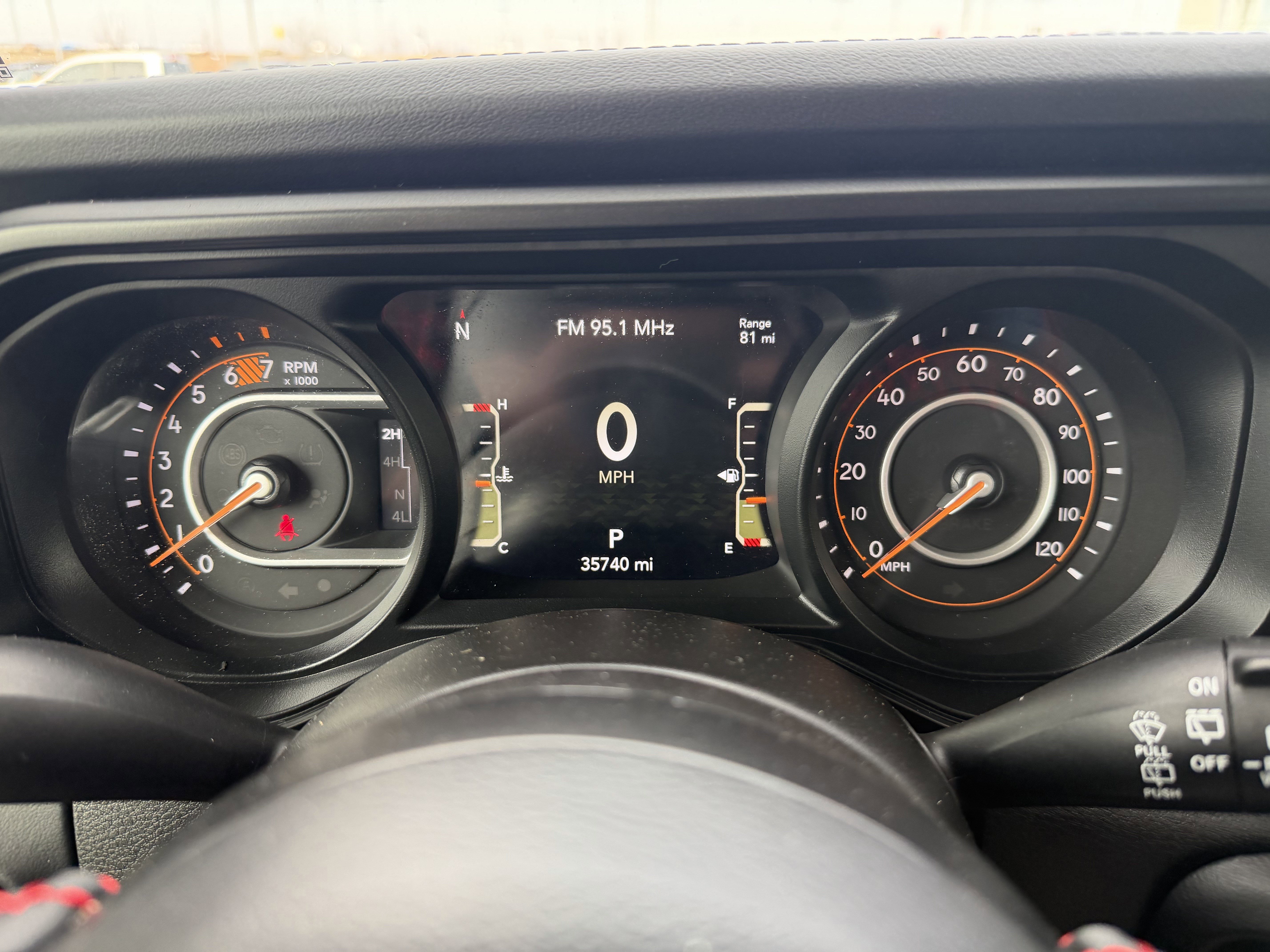 Used 2025 Jeep Wrangler Unlimited Rubicon image 15