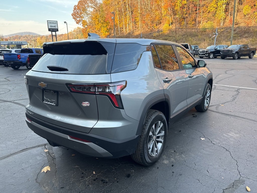 New 2026 Chevrolet Equinox LT image 4