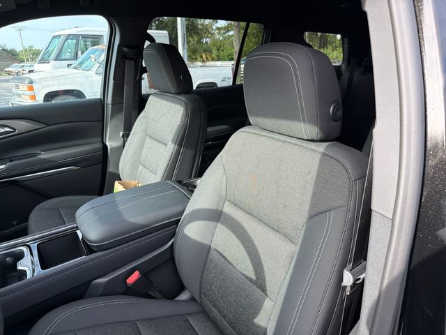 New 2026 Chevrolet Traverse LT w/ Midnight/Sport Edition FWD image 17