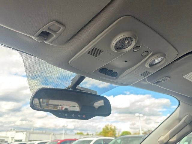 Used 2016 Buick Enclave Leather AWD/4WD image 27