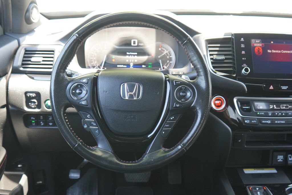 Used 2023 Honda Ridgeline Black Edition image 14