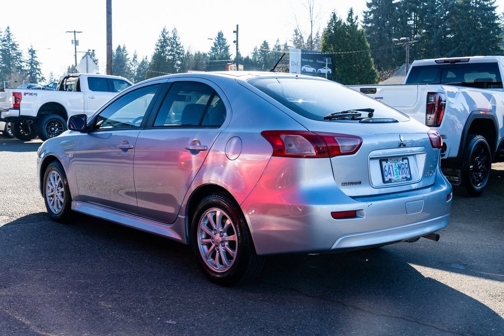 Used 2014 Mitsubishi Lancer ES FWD image 4