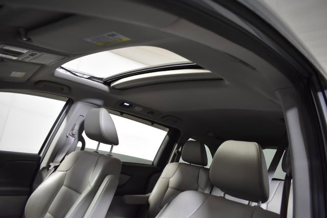 Used 2016 Honda Odyssey EX-L image 42