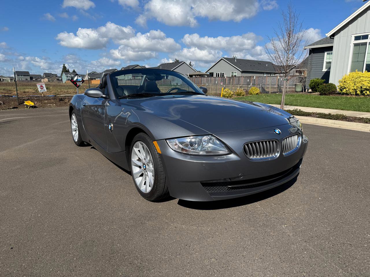 Used 2008 BMW Z4 3.0si RWD image 4