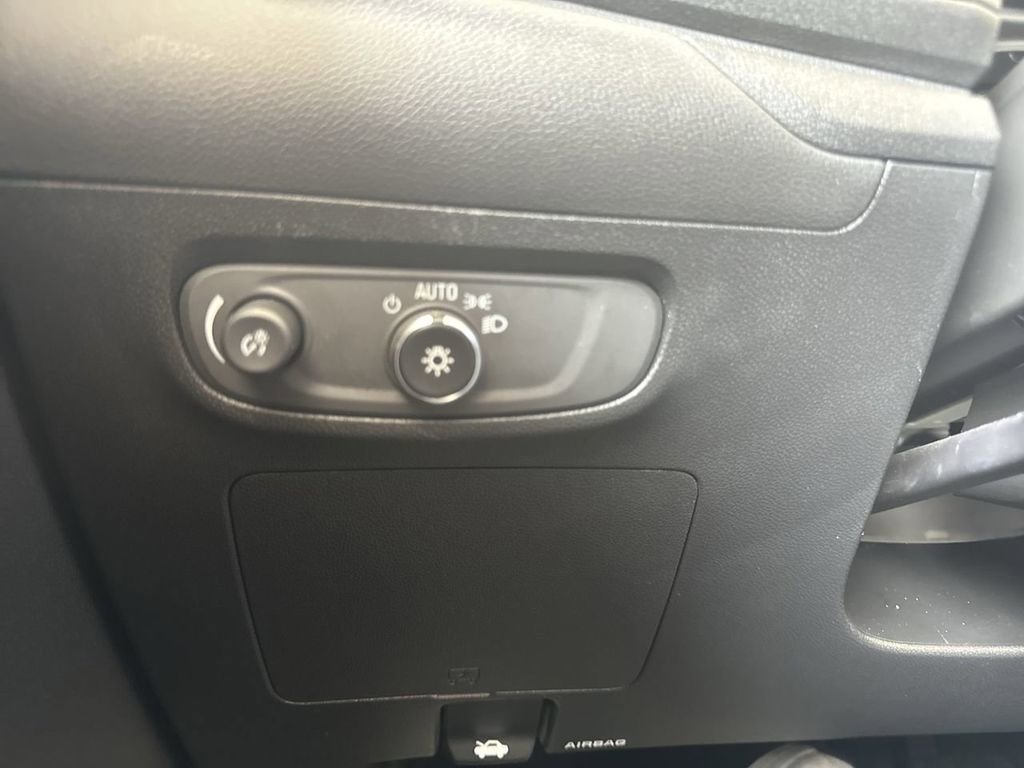 Certified 2026 Buick Encore GX Sport Touring w/ Advanced Technology Package image 17