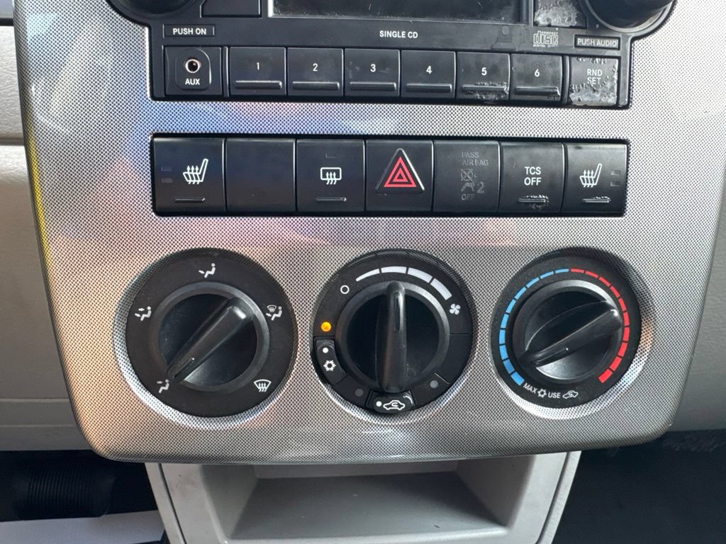 Used 2008 Chrysler PT Cruiser Limited FWD image 7