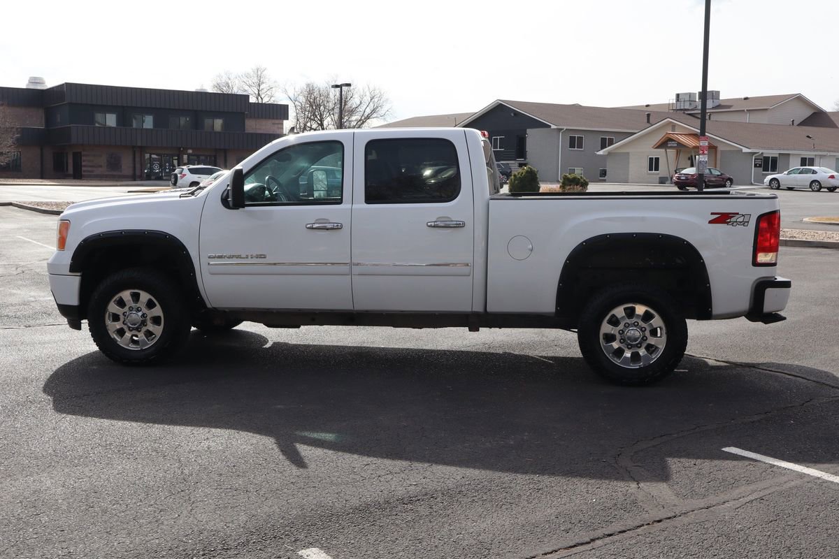 Used 2014 GMC Sierra 2500 Denali image 10