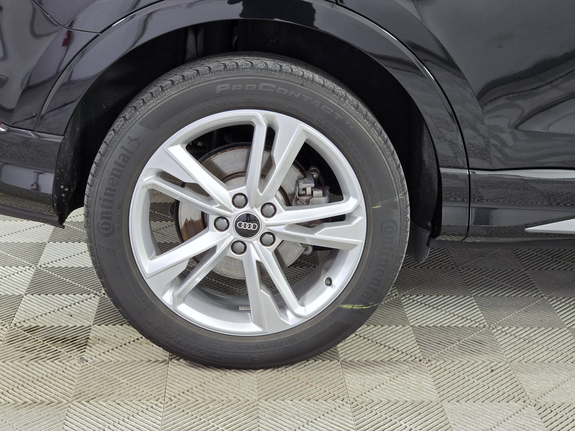 Certified 2024 Audi Q3 2.0T Premium Plus AWD/4WD image 45