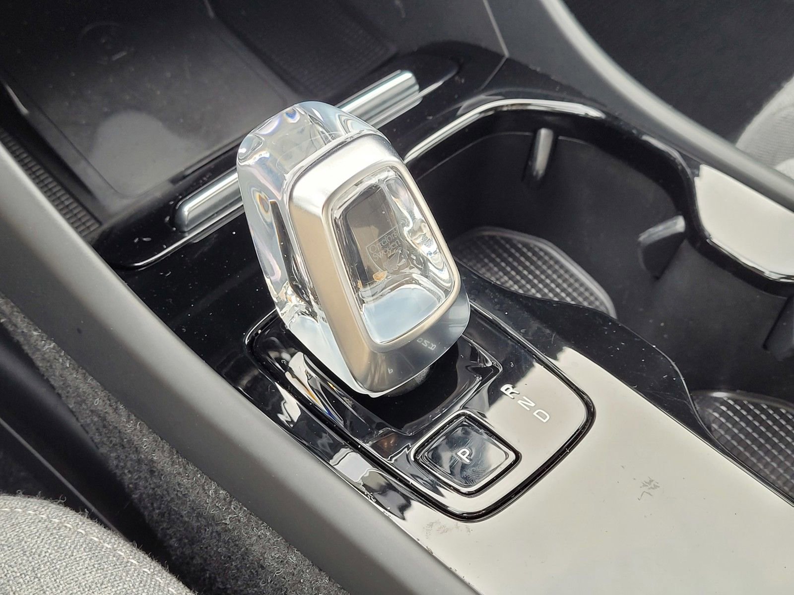 Certified 2023 Volvo XC40 Recharge Ultimate image 26