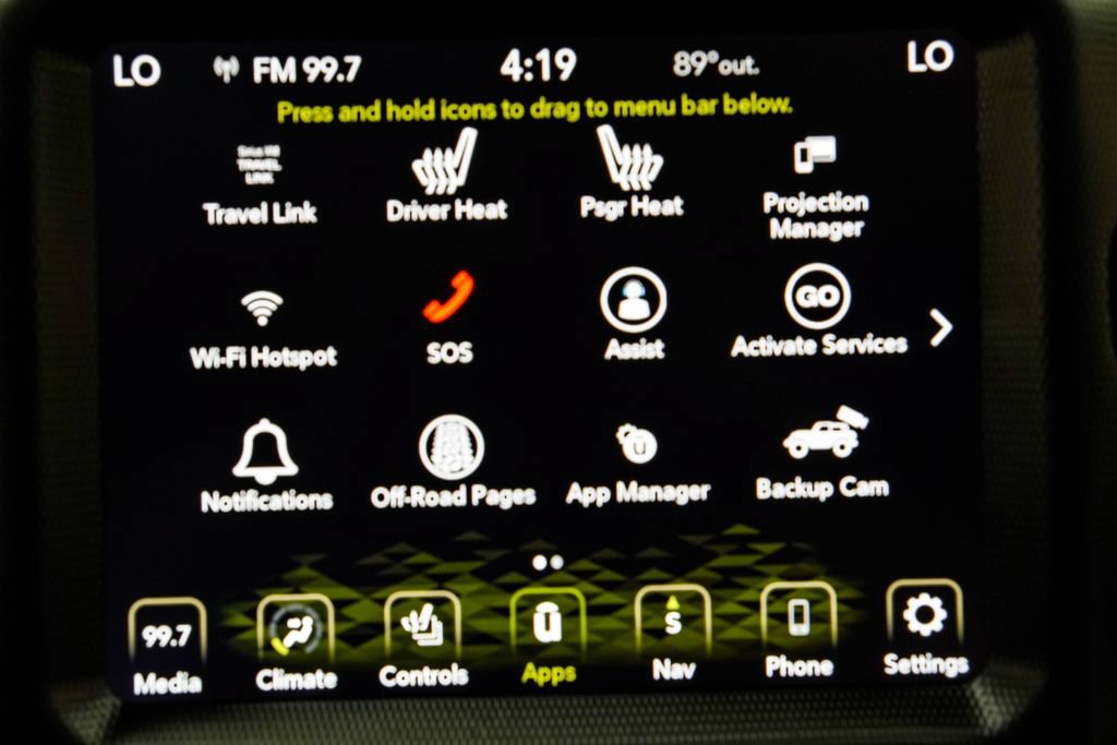Used 2022 Jeep Wrangler Unlimited Sahara w/ Cold Weather Group AWD/4WD image 31