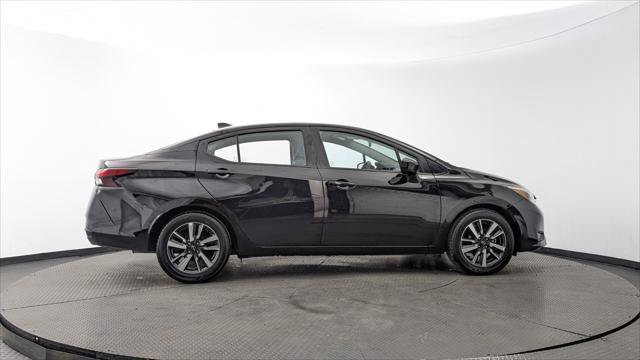 Used 2025 Nissan Versa SV FWD image 9