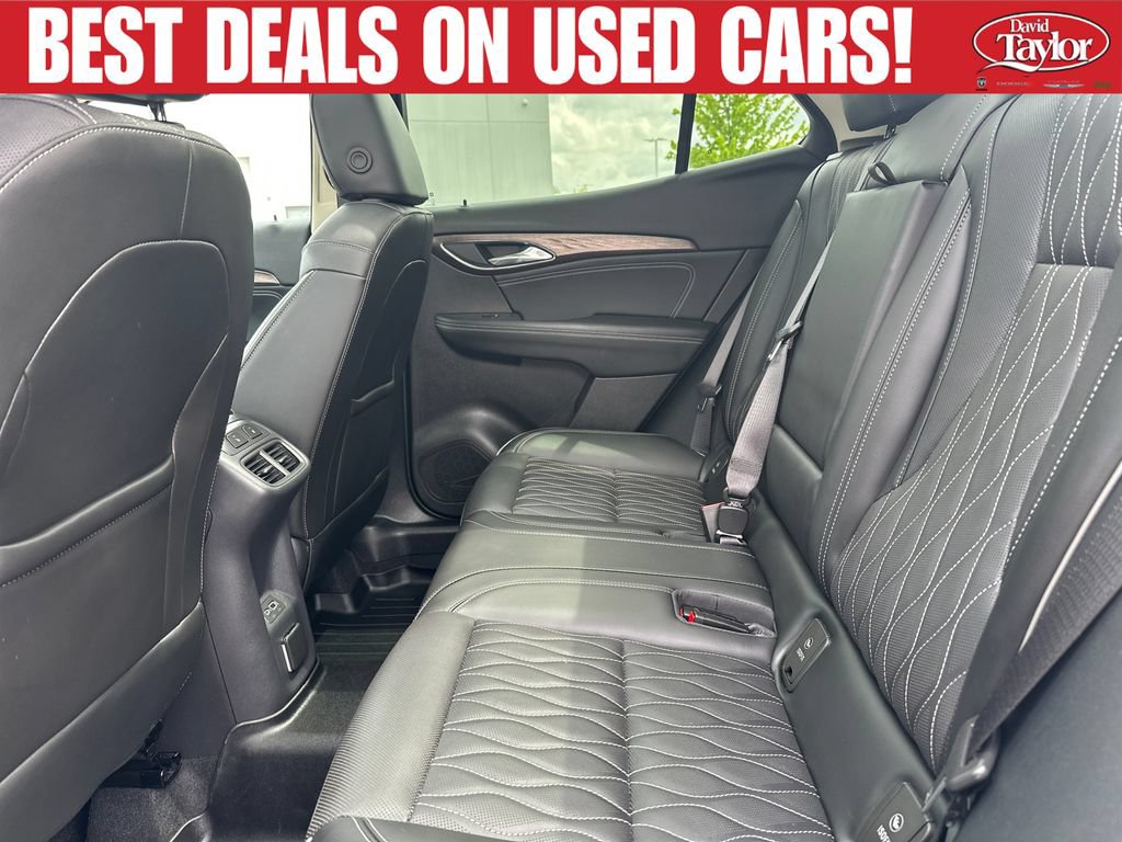 Used 2022 Buick Envision Avenir w/ Technology Package II FWD image 21